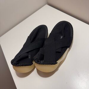 Men’s  Black Slip-On sneakers